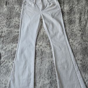 MOTHER The Down Low Weekender Skimp White Flare Jeans Size 27 New Without Tags